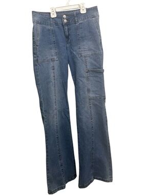 REgeneration by Celebrity Pink Light Blue Bootcut Jeans